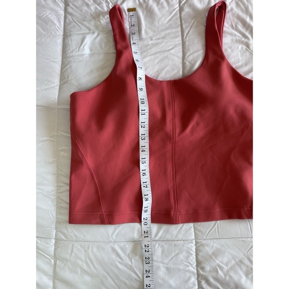 New Lululemon Glow Up Tank Top Size 14 LWIEZAS DTRE Dessert Red B/C Cup - Picture 3 of 10